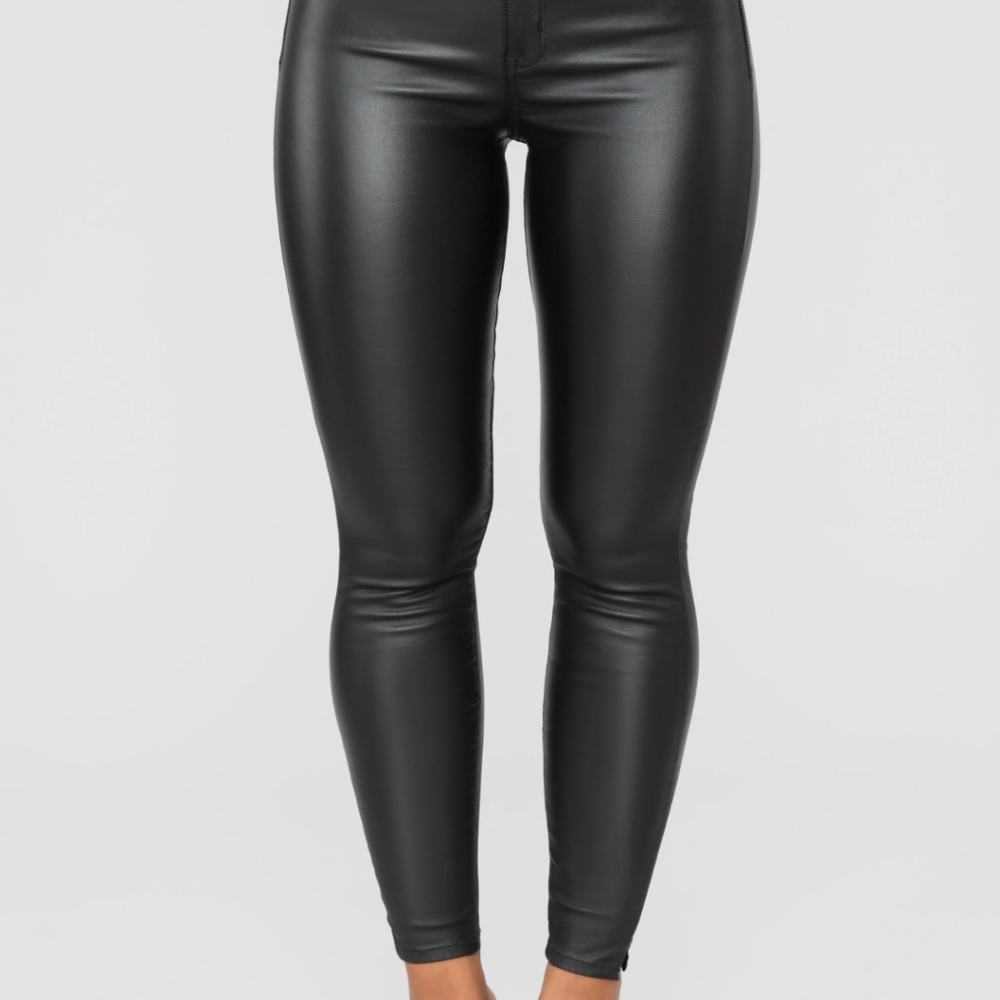 Fashion Nova "You're the One" high rise jeans